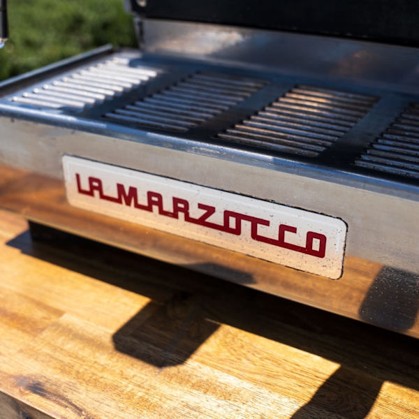 Pre-Loved Late Model La Marzocco Linea AV 3 Group – Tall Cup | Gloss Black