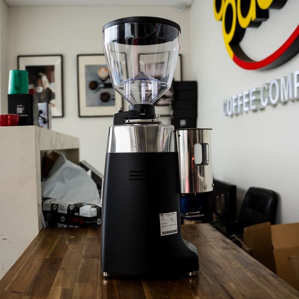 Mazzer Kony Auto Commercial Espresso Coffee Grinder Black Conical