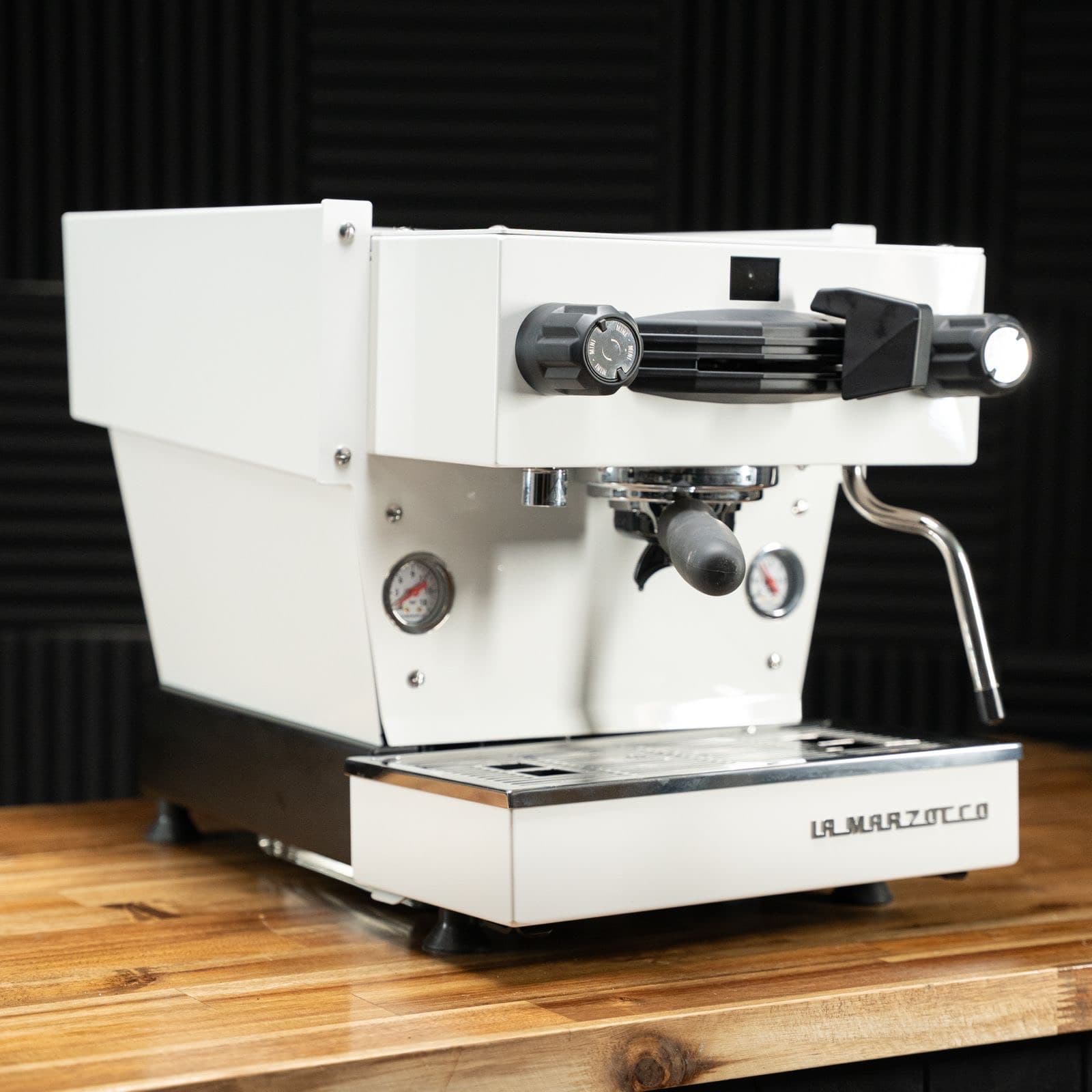 Ex-Showroom Demo La Marzocco Linea Mini R Gloss White Espresso Machine