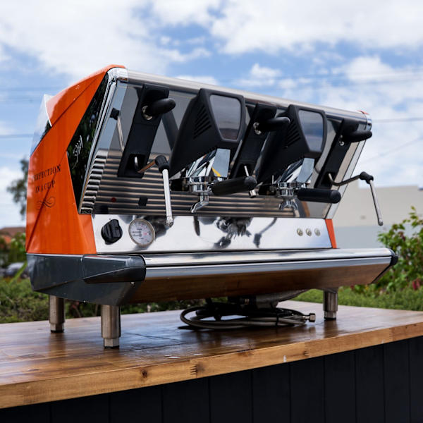 Pre-Loved La San Marco LA100 – 2 Group – Touch Screen – Top of the Ran