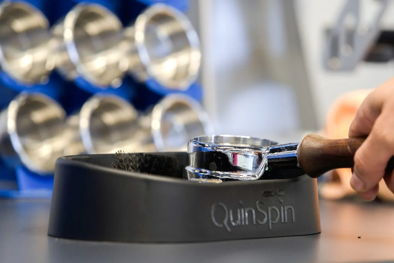 QuinSpin Portafilter Cleaner