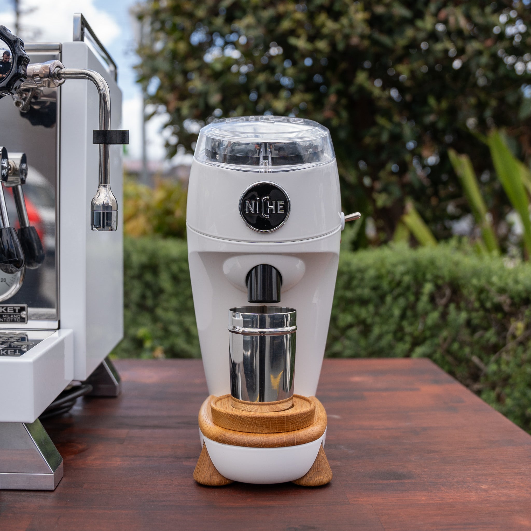 Rocket R Cinquantotto (R58) Coffee Machine + Niche Zero Grinder Package In White