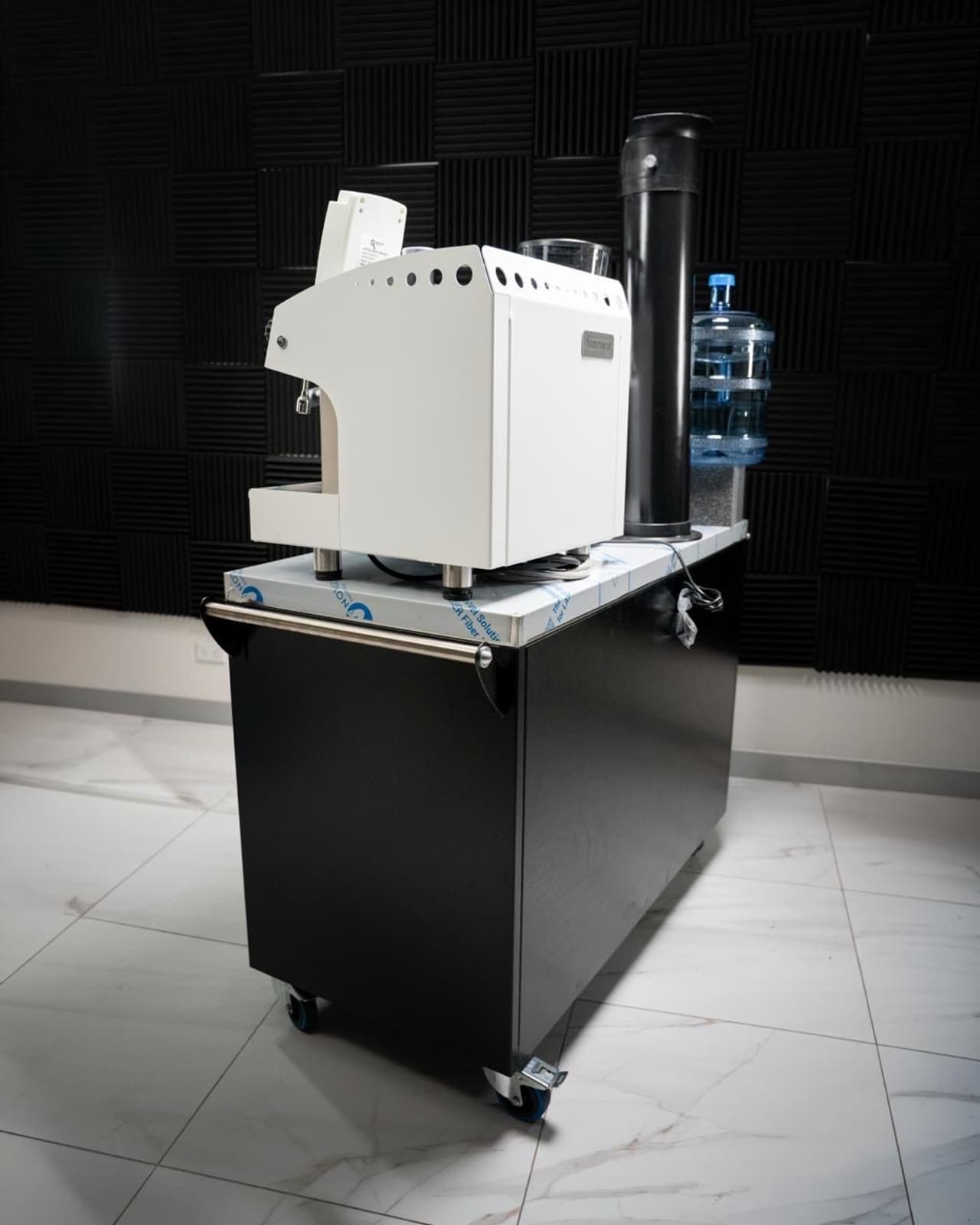Brand New Self-Contained FIAMMA Commercial Coffee Cart Package