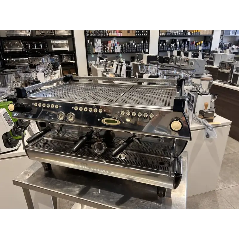 Beautiful Pre Owned La Marzocco GB5 Commercial Coffee