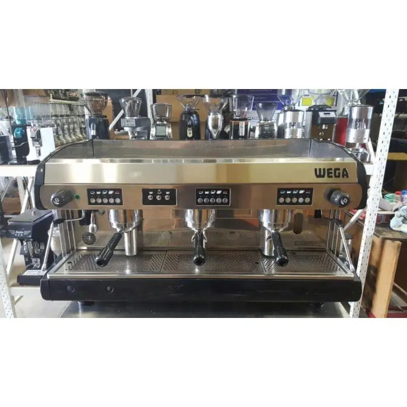 Black workhorse 3 Group Wega Polaris Commercial Coffee