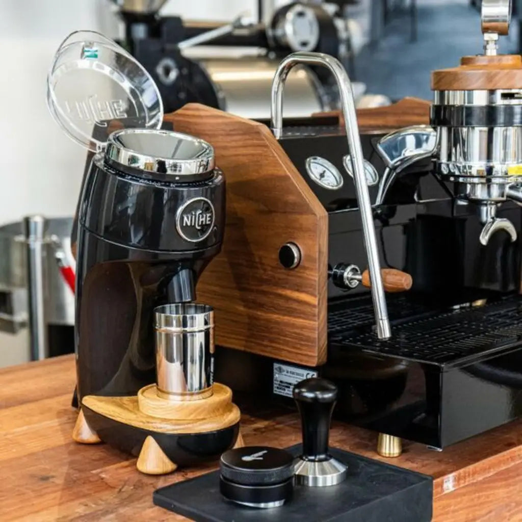 Brand New La Marzocco Gs3 & Niche Grinder & Coffee Machine