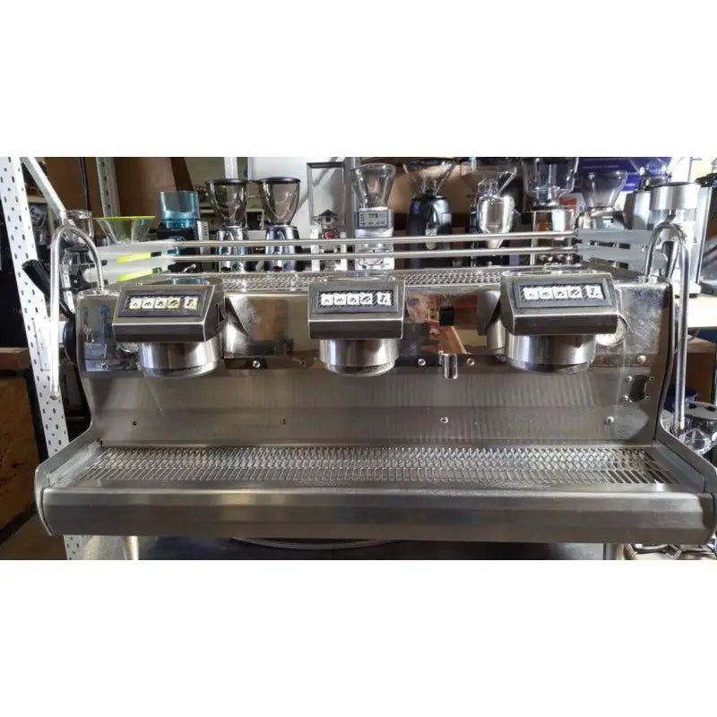 Cheap 3 group SYNESSO Cyncra Commercial Coffee Machine - ALL