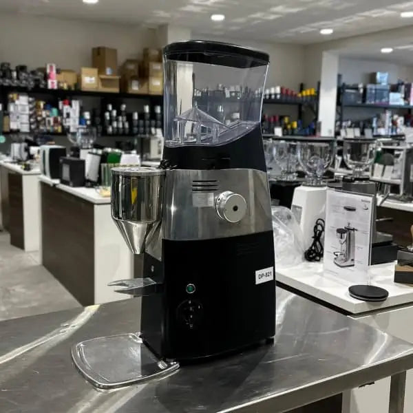 Clean Pre Owned Mazzer Kold Electronic Commercial Coffee