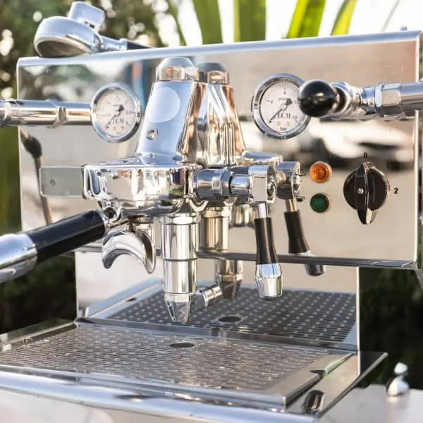 Collectable Ecm Controvento Commercial Coffee Machine