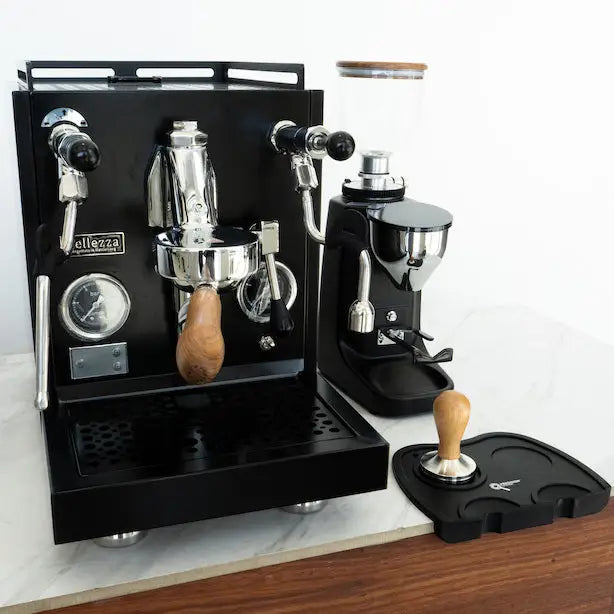 Custom Jet Black Bellezza Inizio & Piccola Bellezza Grinder