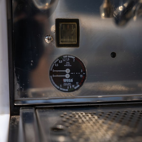 Pre-Loved Wega Polaris Tron 2 Group Coffee Machine – Fully Serviced