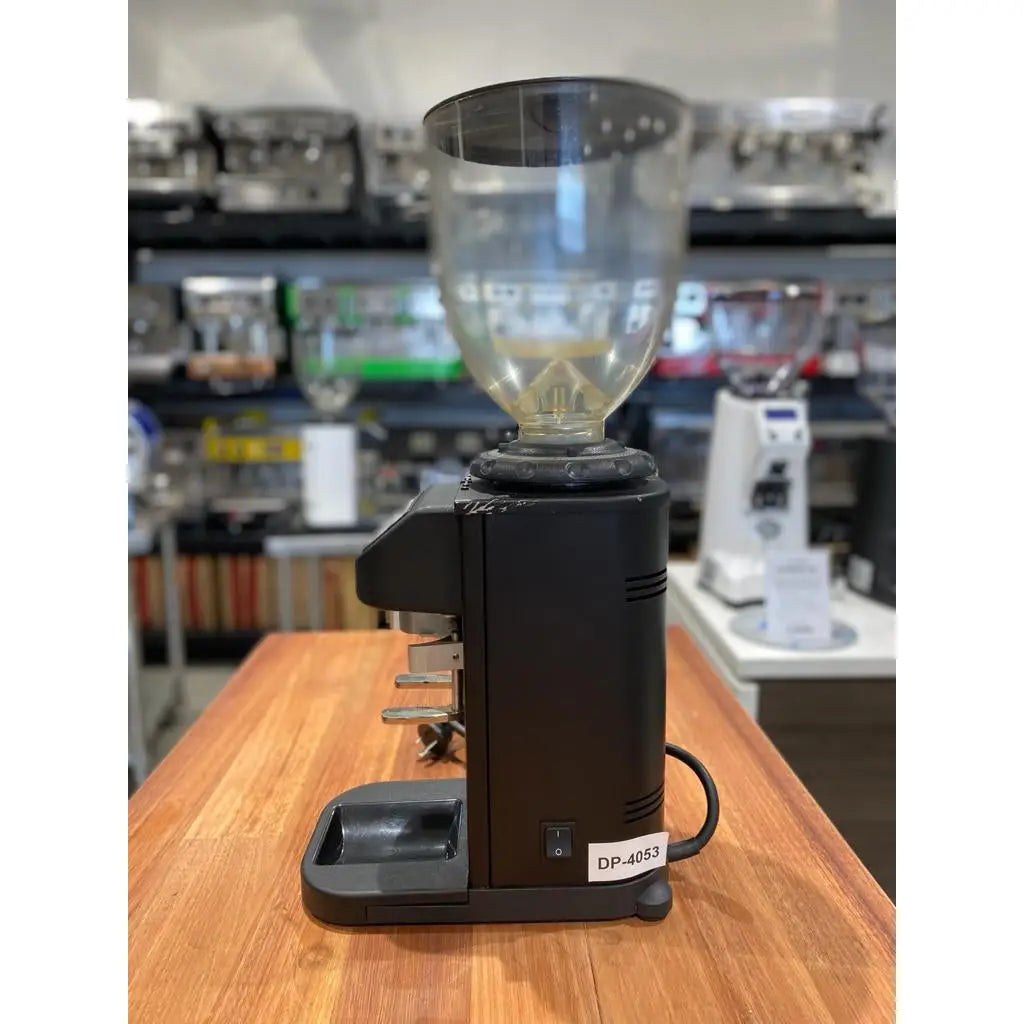 DIP Used DIP DKS-65 Commercial Coffee Grinder in Black - ALL