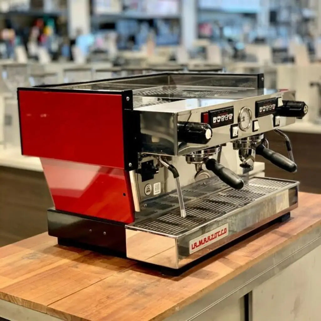 Immaculate 2 Group La Marzocco Linea AV Commercial Coffee