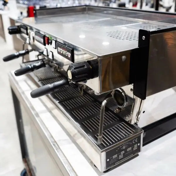 Late Model La Marzocco Linea AV High Cup Commercial Coffee