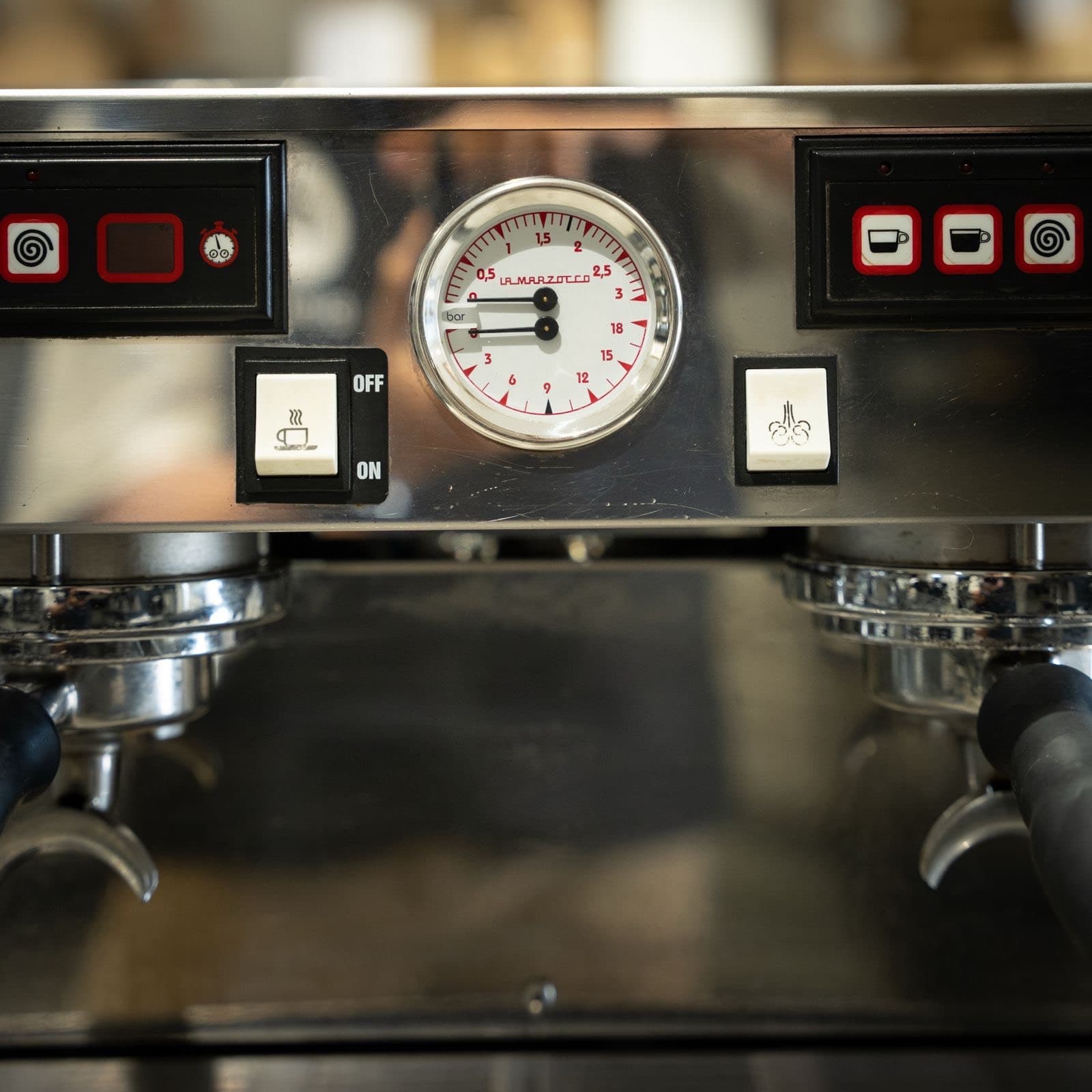 Pre-Loved 2020 La Marzocco Linea AV 2 Group Tall Cup