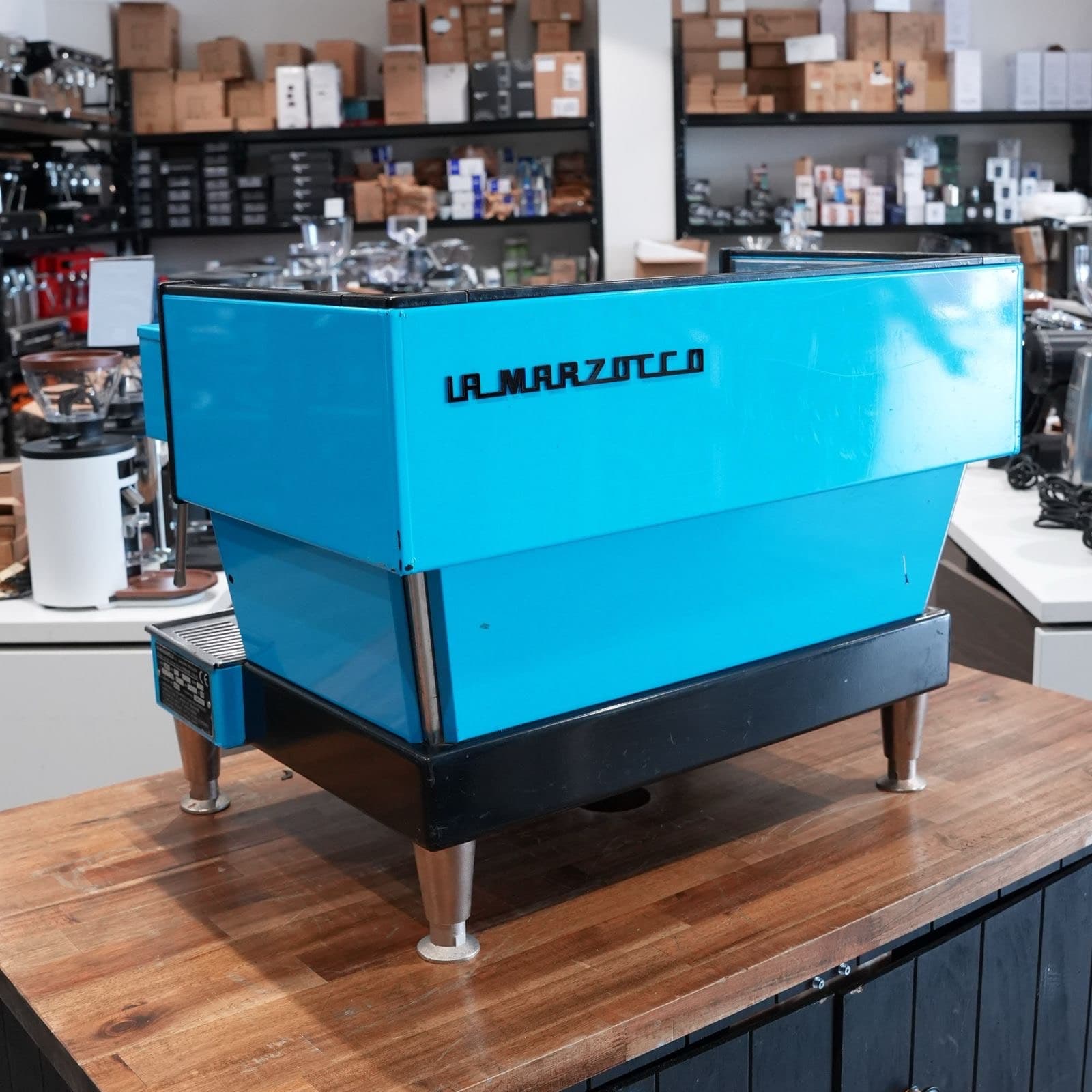 Pre-Loved La Marzocco Linea AV 2 Group Ocean Blue Tall Feet