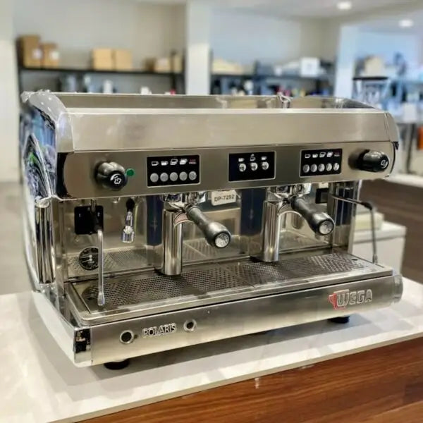 Pre-Owned 2 G Wega Polaris HIGH GROUP Commercial Coffee