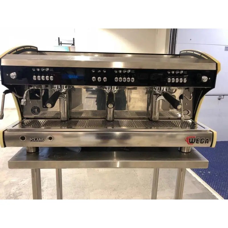 Pre-Owned Black 3 Group Wega Polaris Tron Commercial Coffee