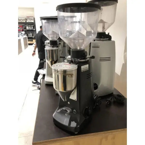 Pre-Owned Mazzer Major Electronic Red Speed Burrs Grinder -