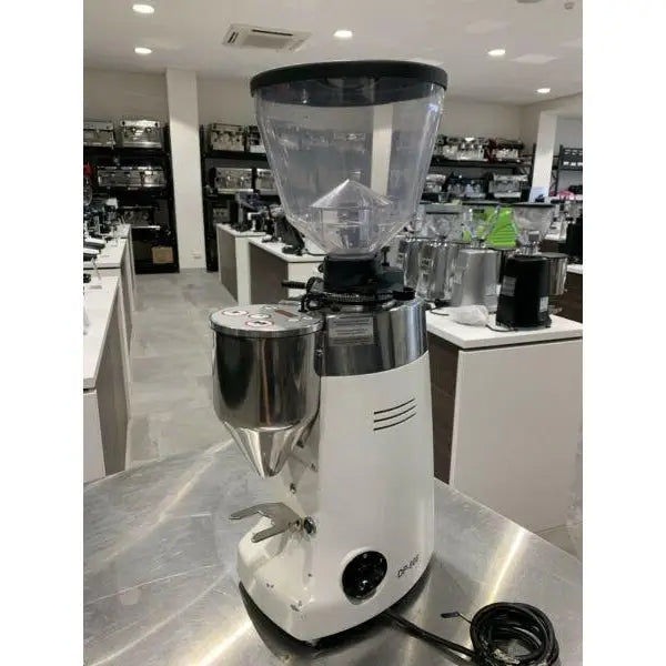 Pre-Owned White Mazzer Kony Electronic Coffee Bean Espresso