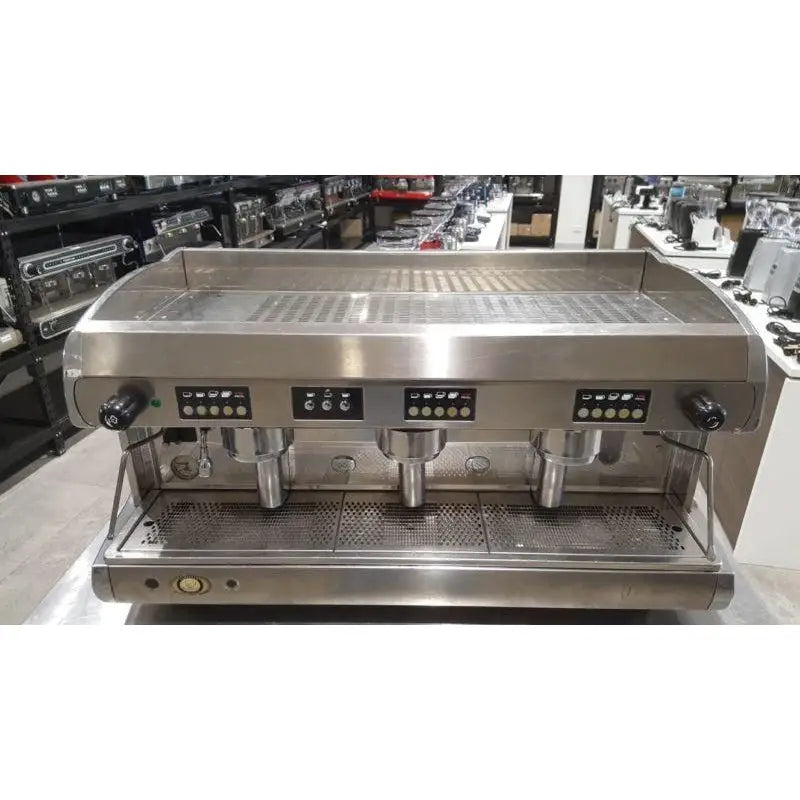 Second Hand 3 Group Chrome Wega Polaris Commercial Coffee