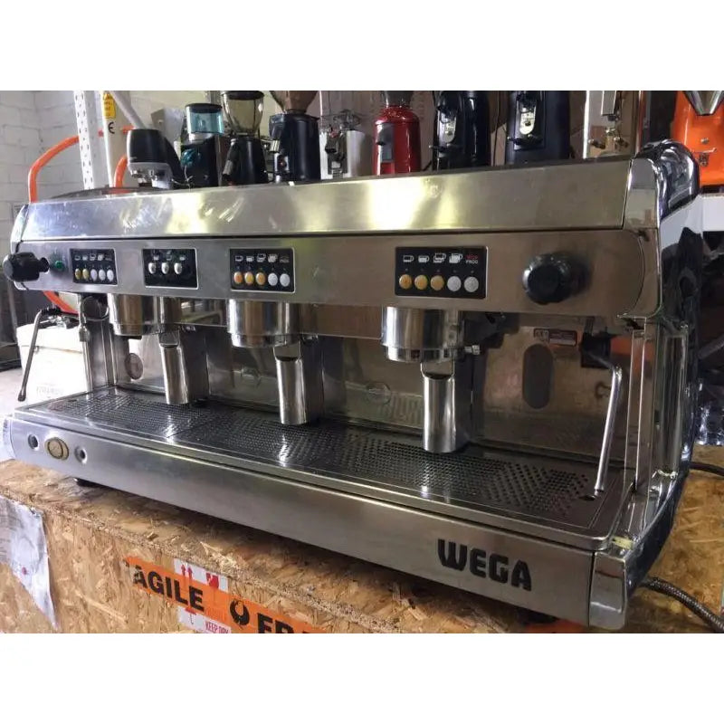 Wega Cheap 3 Group Wega Polaris In Chrome Commercial Second