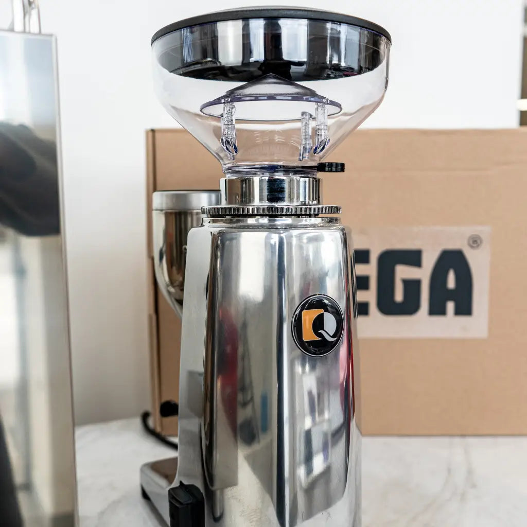 Wega Mini W + Quamar Q50 E Grinder Package