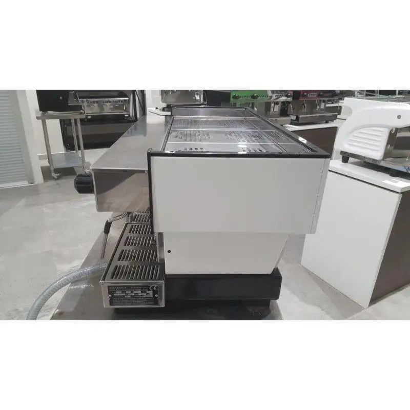 WHITE Pre-Owned La Marzocco Linea AV High Cup Commercial