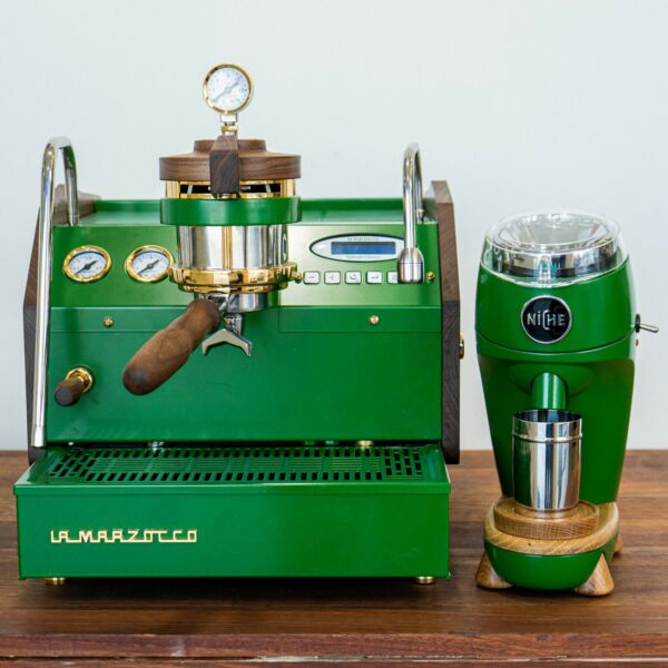 Brand New Custom La Marzocco GS3 MP Coffee Machine Package With Niche Grinder