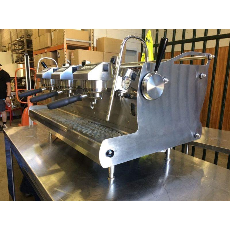 As New 3 Group Synesso Cyncra Commercial Coffee Machine