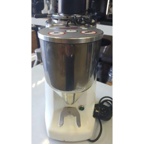 Pre-Owned White Mazzer Kony Electronic Commercial Coffee Bean Grinder