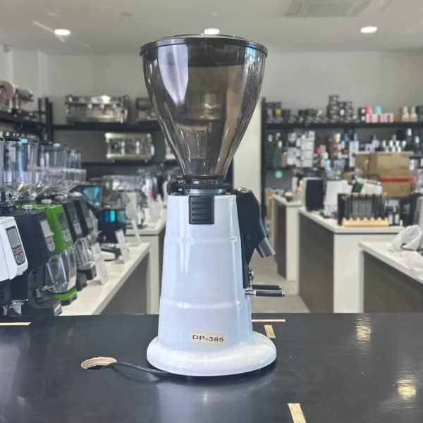 Clean Macap Pre Owned Electric Grinder In White