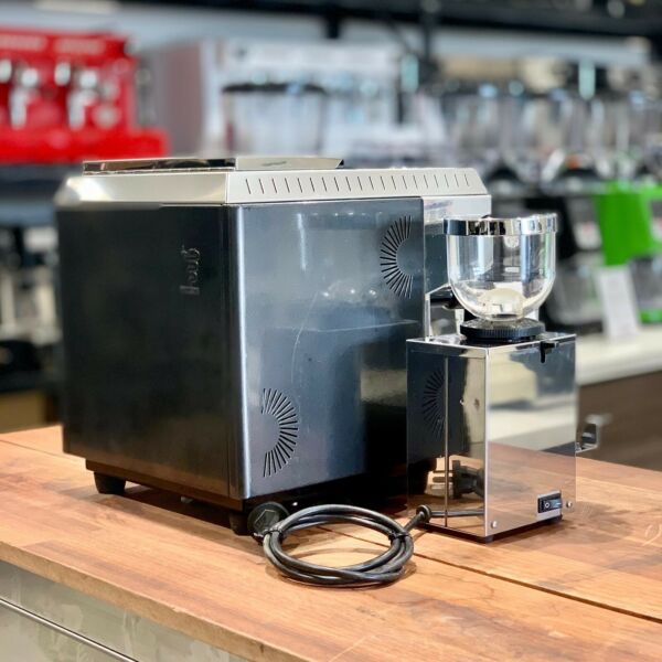 Bezzera & Isomac Heat Exchange Coffee machine & grinder Package
