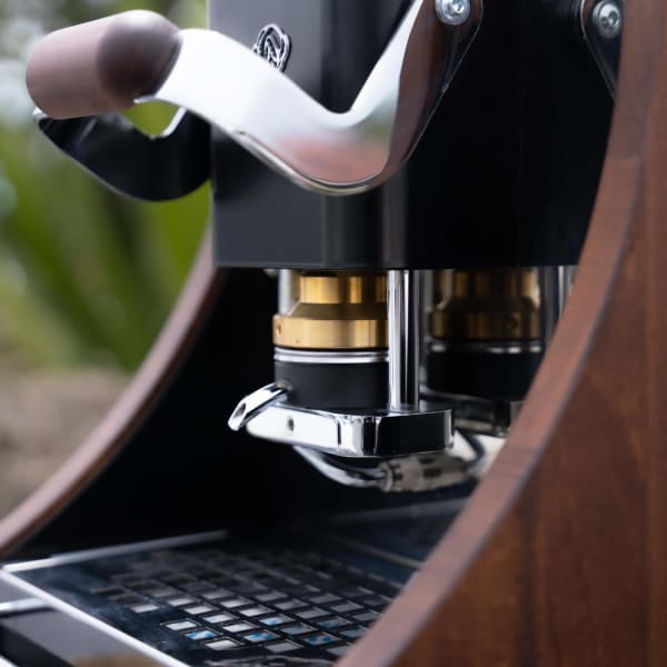 Brand New Stunning Hand Made Italian POD Espresso Coffee Machine