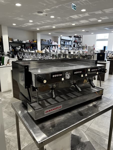 Late Model 3 Group La Marzocco Linea Black Commercial Coffee Machine