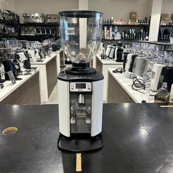 Ex Demo Dip Dks 68 Commercial Coffee Machine Espresso Bean Grinder