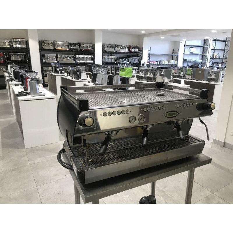 Second Hand 3 Group La Marzocco GB5 Commercial Coffee Machine at DI