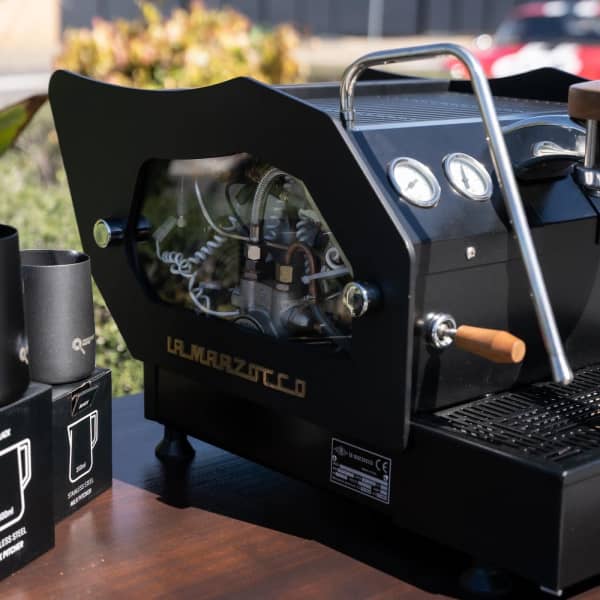 Stunning La Marzocco & DF64 Coffee Machine & Accessories Package