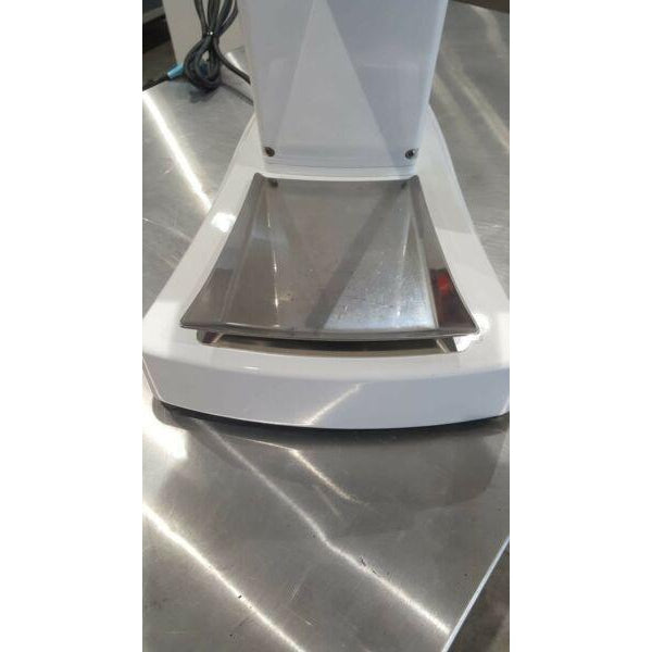 Demo Mazzer ZM Electronic Deli Coffee Grinder In WHITE