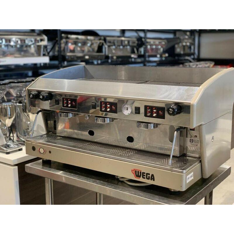 Cheap 3 Group Wega Atlas Commercial Coffee Machine For Amazing Coffee