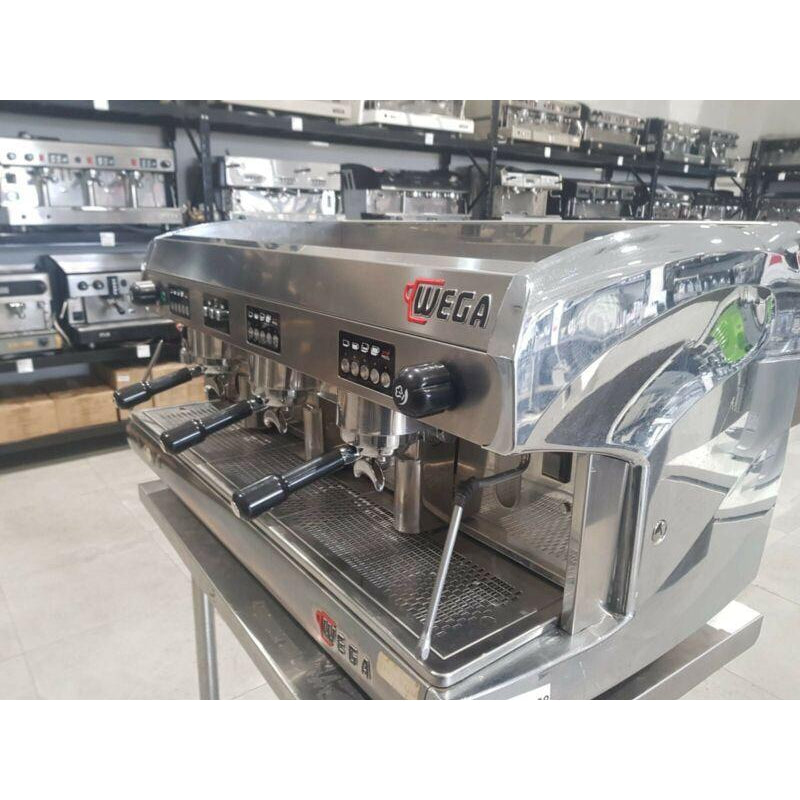 Great Condition 3 Group Cheap Wega Commercial Coffee Machine