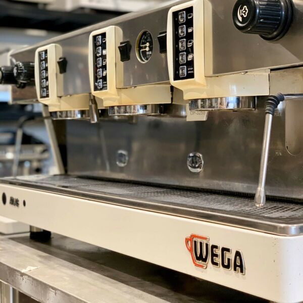 Cheap 3 Group Fully Serviced Wega Atlas Commercial Coffee Machine