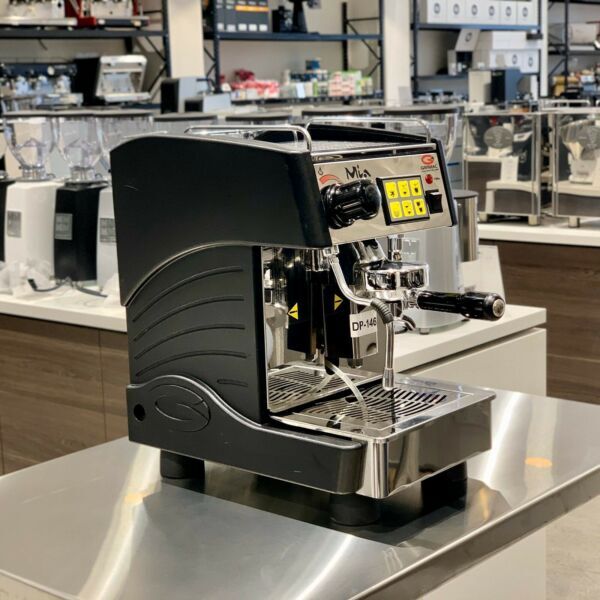 One Group Semi Commercial Volumetric Plumbed Coffee Machine at DI