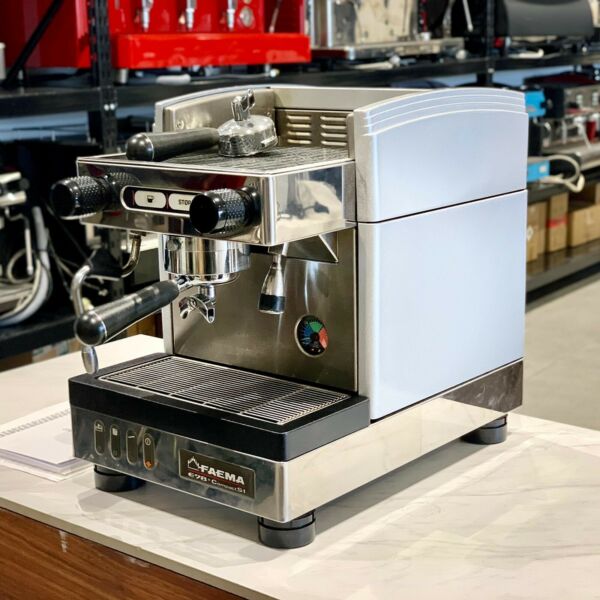 Immaculate E61 La Cimbali Heat Exchange Semi Commercial Coffee Machine