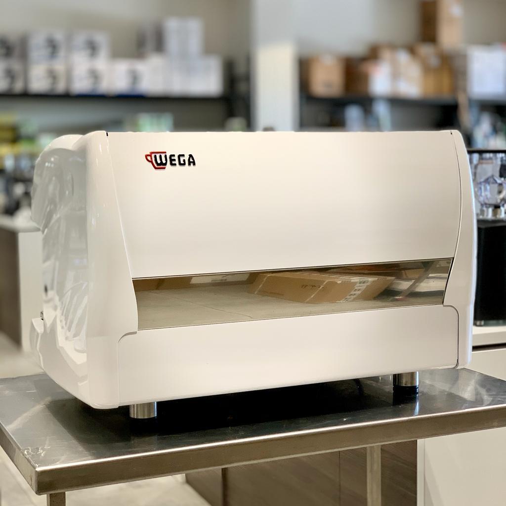 Wega Immaculate High Cup Wega Polaris In White Pre Owned Commercial Coffee Machine