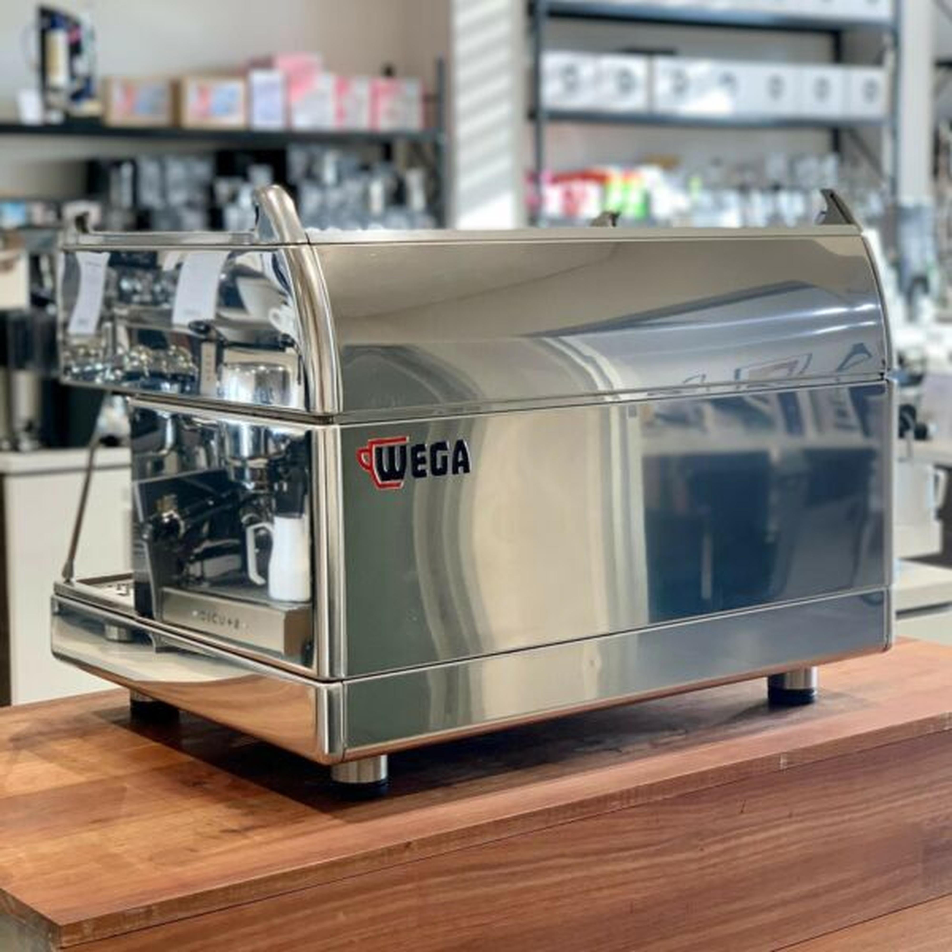 Cheap Fully Refurbished WEGA 2 Group Commercial Coffee Machine chrome