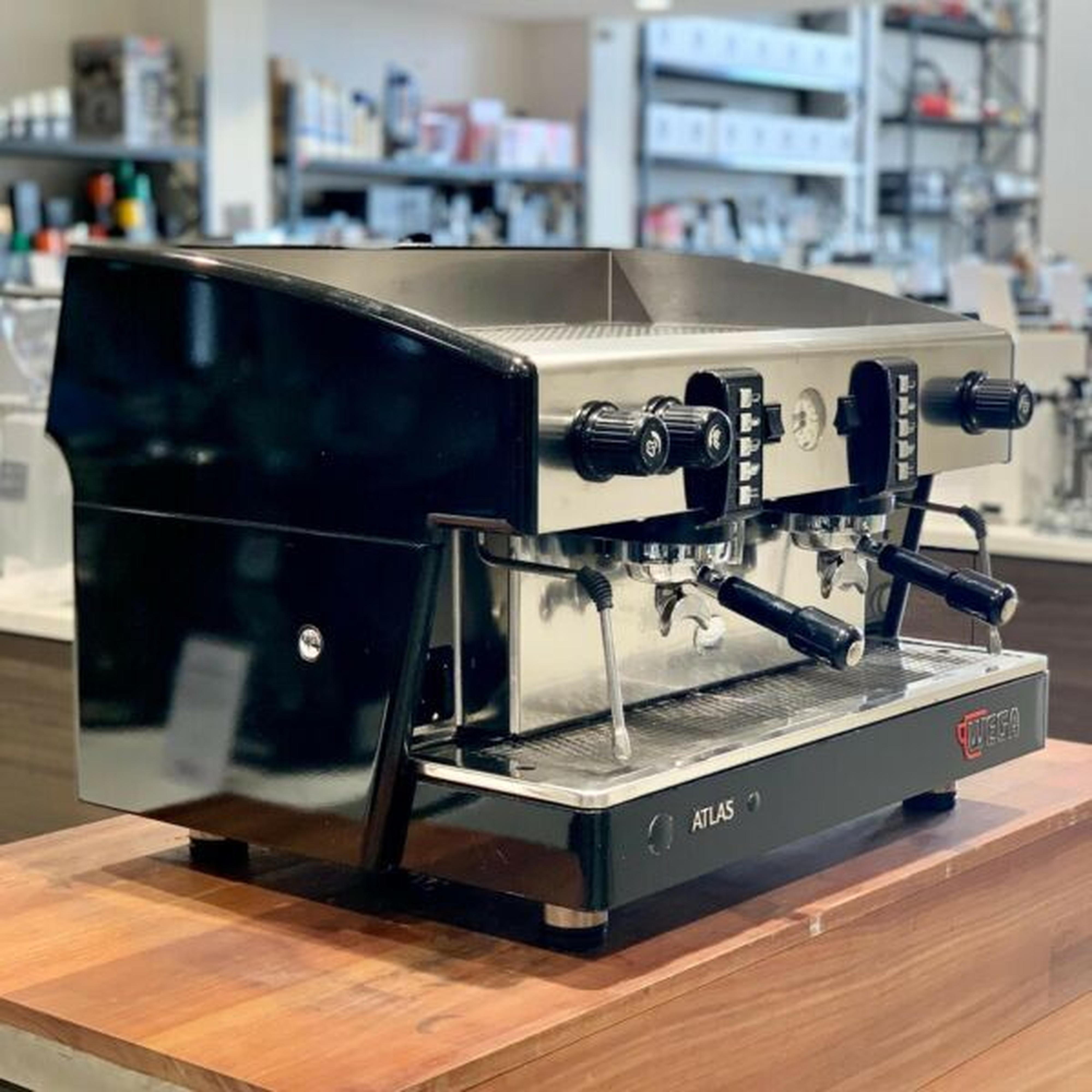 IMMACULATE 2 GROUP WEGA ATLAS COMMERCIAL COFFEE MACHINE