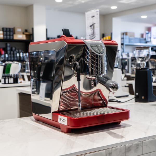 Pre Owned Nuova Simoneli Oscar 11 HX Coffee Machine