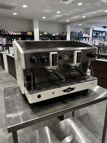 Clean Wega 15 Amp White Atlas Commercial Coffee Machine