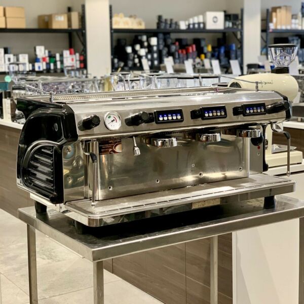 Excellent Condition 3 Group High Cup Expobar Ruggero In Black